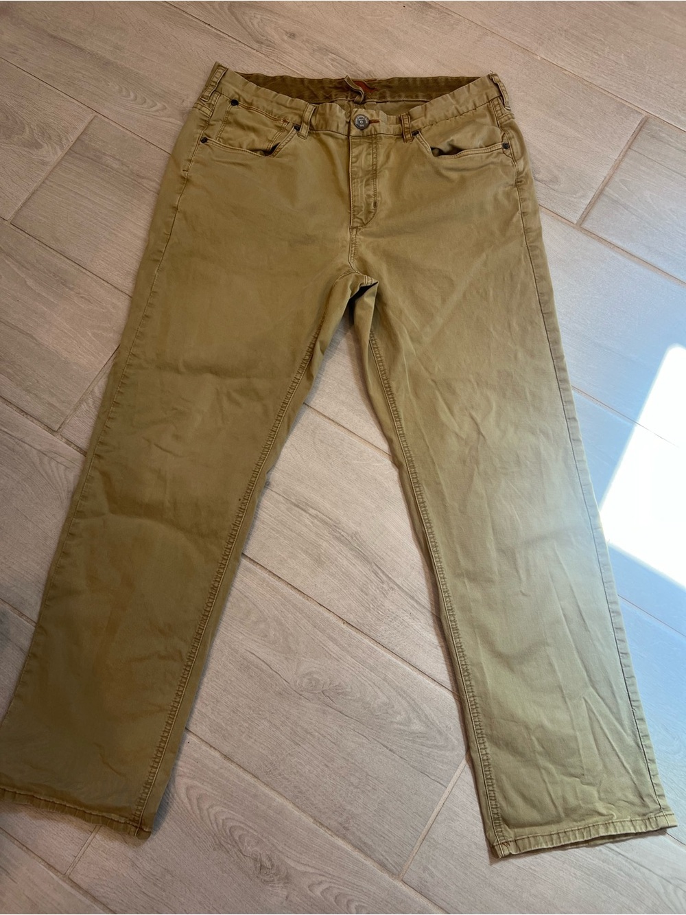 Tommy Bahama Men's Khaki/Tan Straight-Leg Chinos